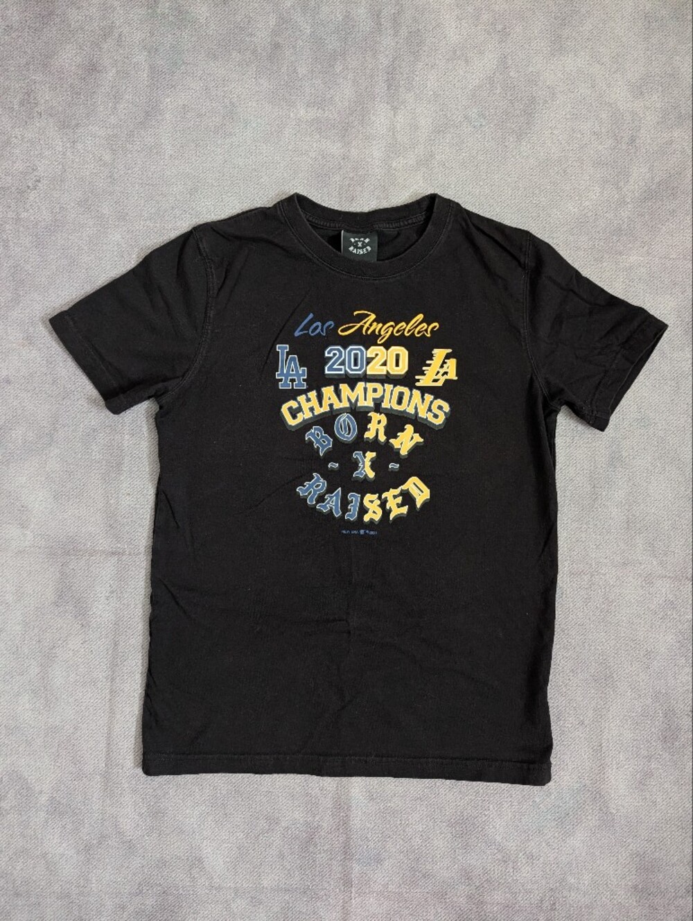 Born X Raised New Era Los Angeles Lakers/ Dodgers 2020 Champions T Shirt Medium